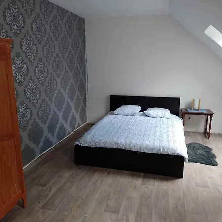 Spacious - Maison Spacieuse Lodge Lieusaint (Seine-et-Marne)