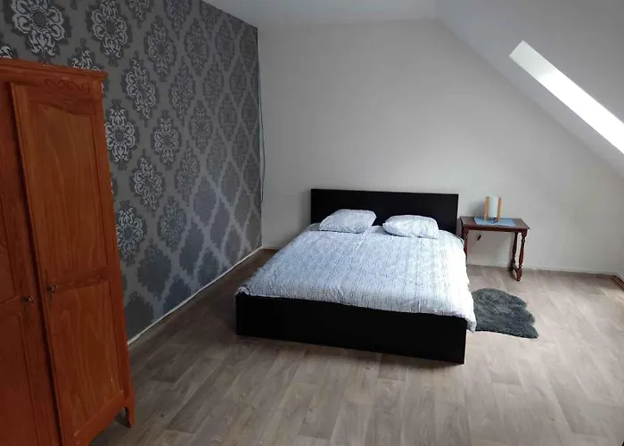 Spacious - Maison Spacieuse Lodge Lieusaint (Seine-et-Marne)