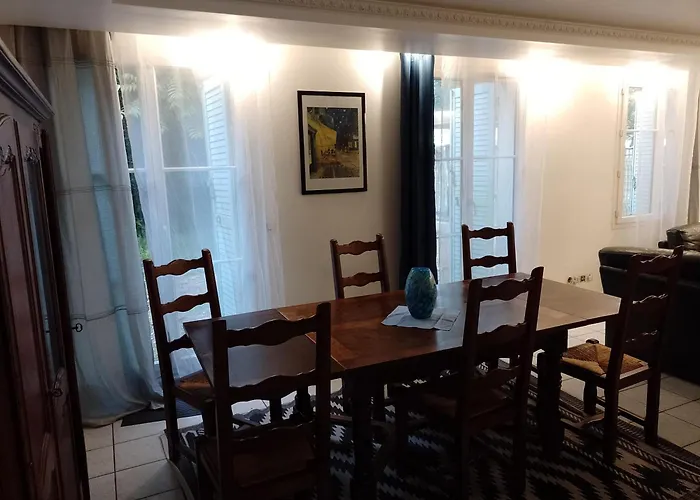 Spacious - Maison Spacieuse * Lieusaint (Seine-et-Marne)
